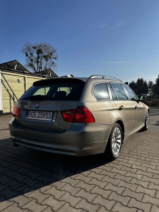 BMW Seria 3 BMW Seria 3 E91 2.0D Navi business