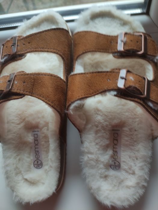 Домашні шльопанці