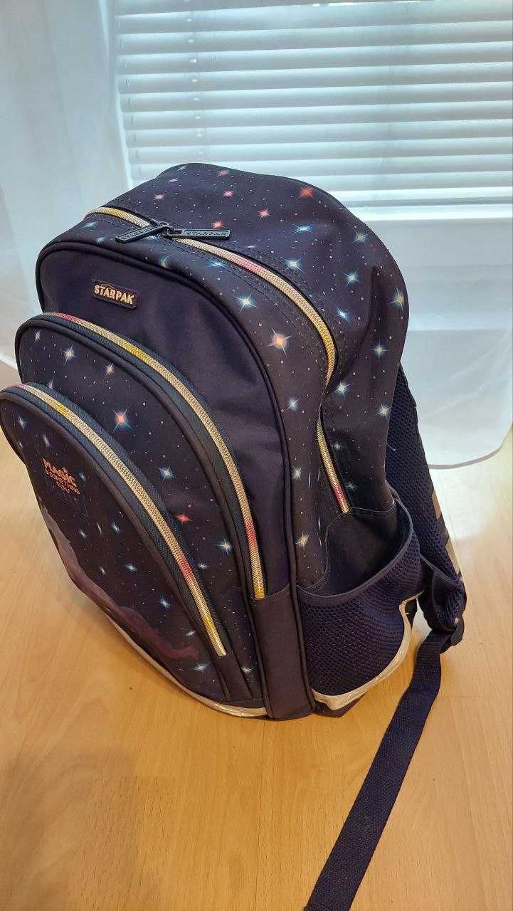 Plecak Starpak w dobrym stanie dla klas 1-3