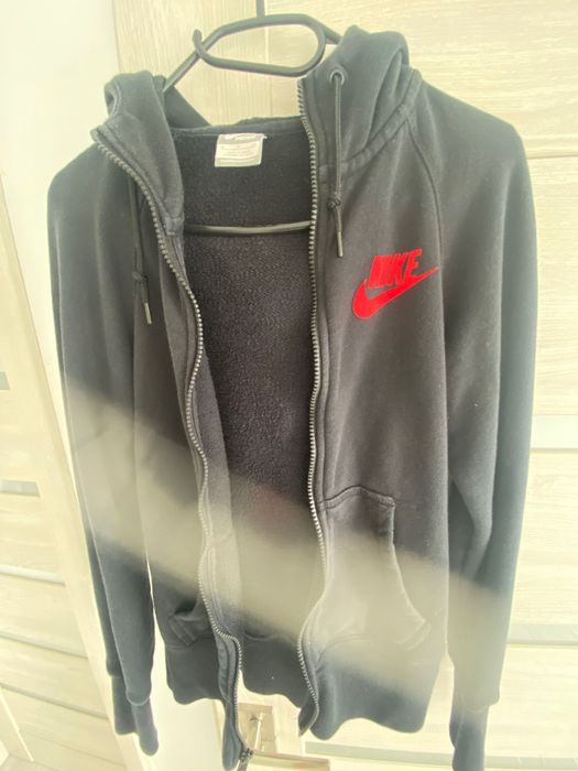 Czarna bluza damska z kapturem, Nike
