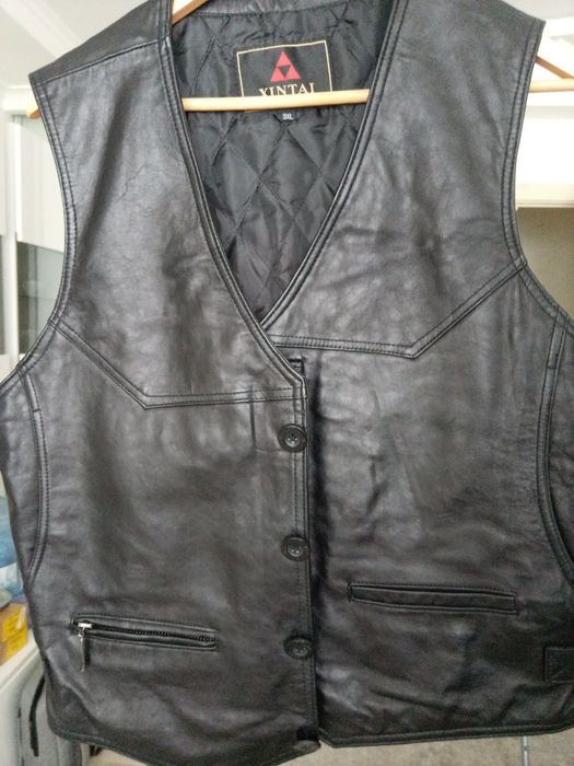 Шльопанці чоловічі шкіряні Tibet (р.40), жилет