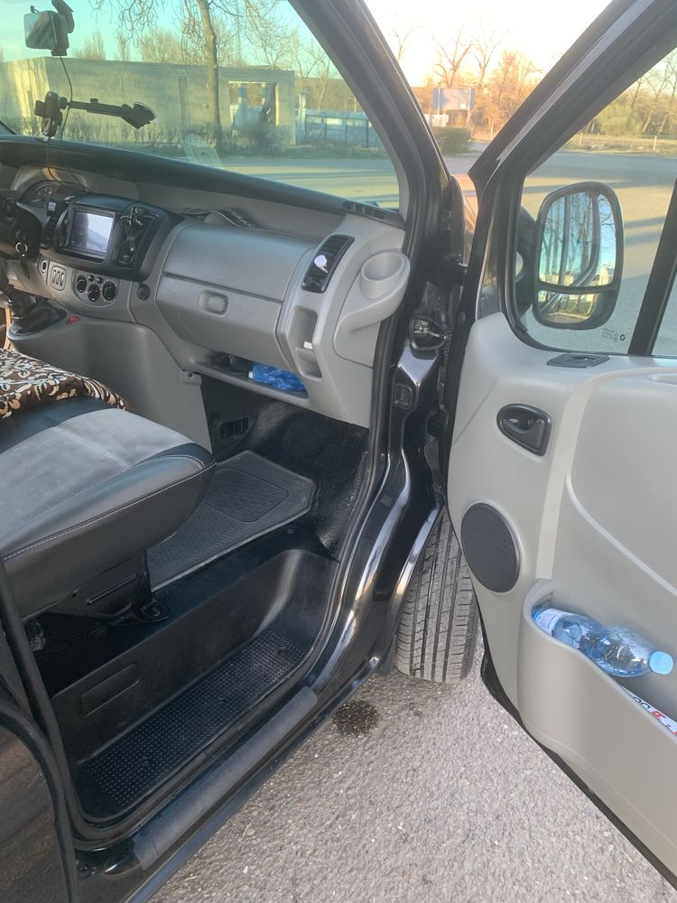 Nissan Primastar 2.0 2009р