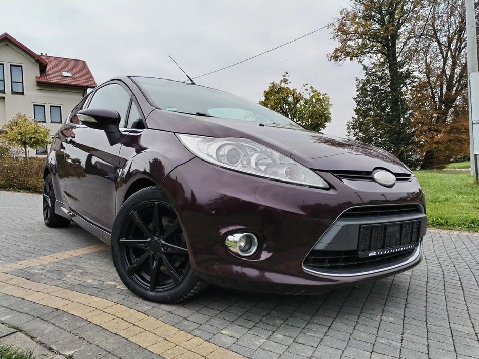 Ford Fiesta klima/elektryka/titanium/Alu felgi/ładniutki/benzyna+gaz/Niemiec