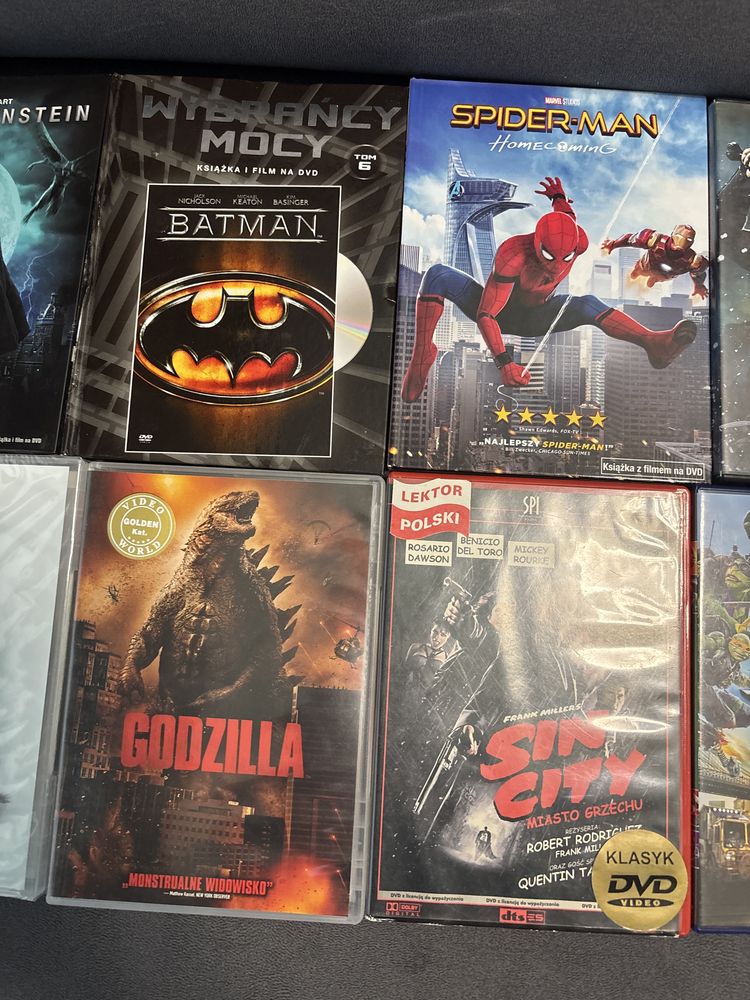 Zestaw filmow DVD - 10 szt - TO Piła Wilkołak Barman 300 Lektor PL