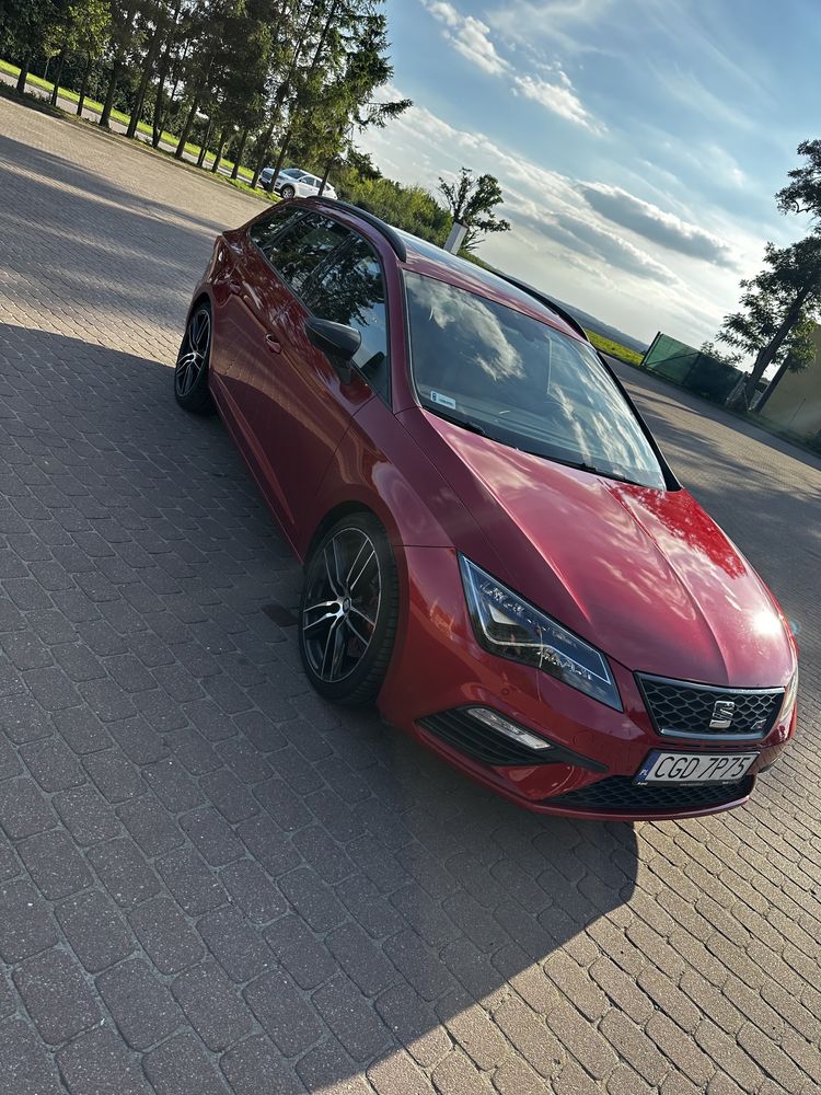 Seat Leon CUPRA ST 300