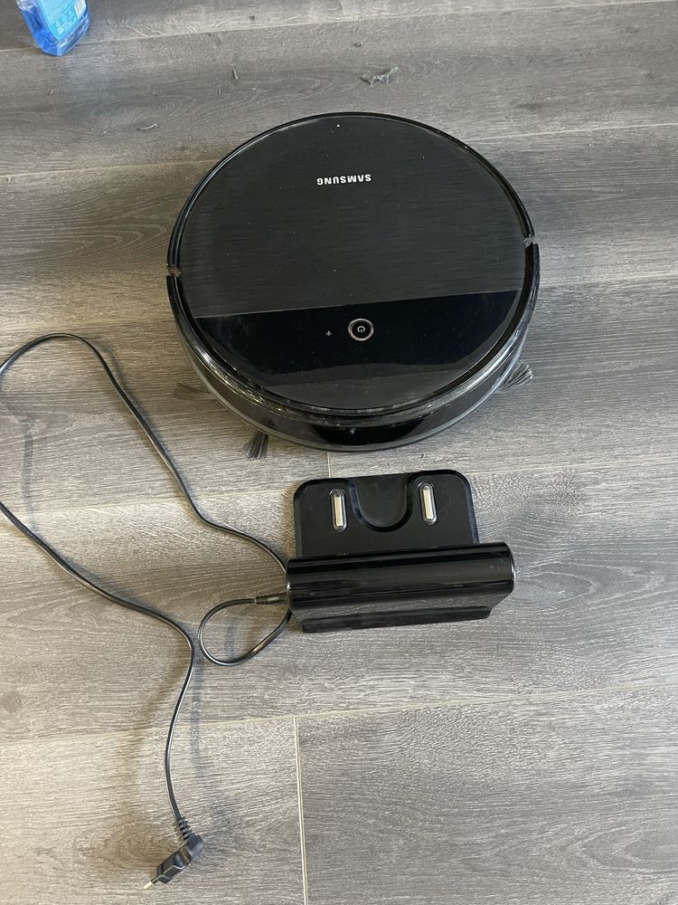Продам пелисос samsung poverbot-E VR-500