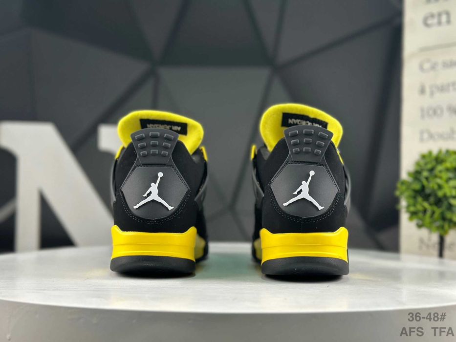 "Buty Trampki" Jordan 4_Retro Thunder _R.41