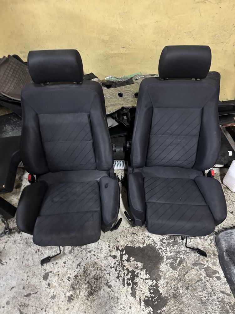 Fotele Fotel Sporty Kubełkowe Podgrzewane Audi A6 C4 Sedan