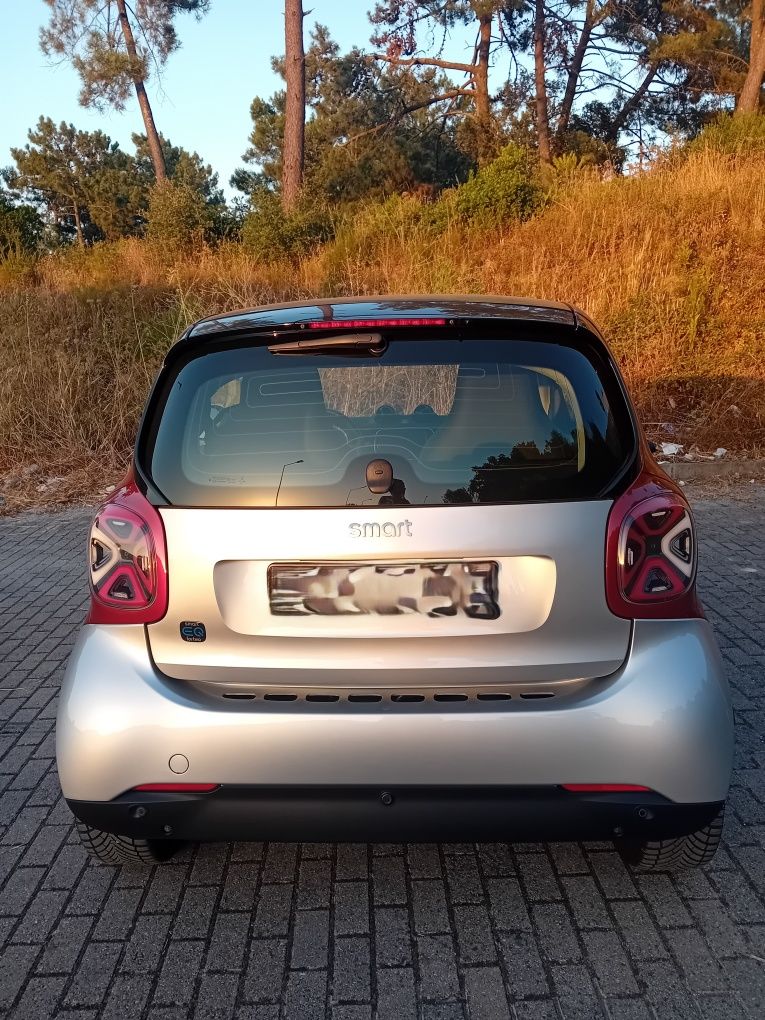 Smart Fortwo EQ PRIME full extras!
