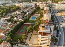 Apartamento T3 em condominio com piscina