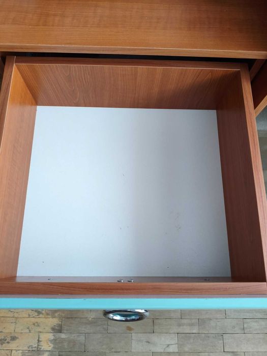 Комп’ютерний кутовий стіл + тумбочка з ящиками