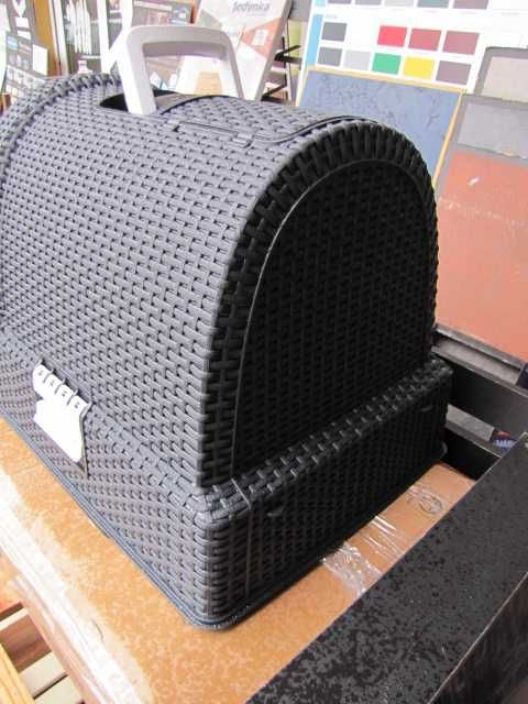 Kuweta dla kota CURVER zamykana z klapką wygląd rattanu