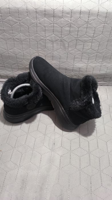 Зимові черевики Skechers On The Go, 38 р., 25 см