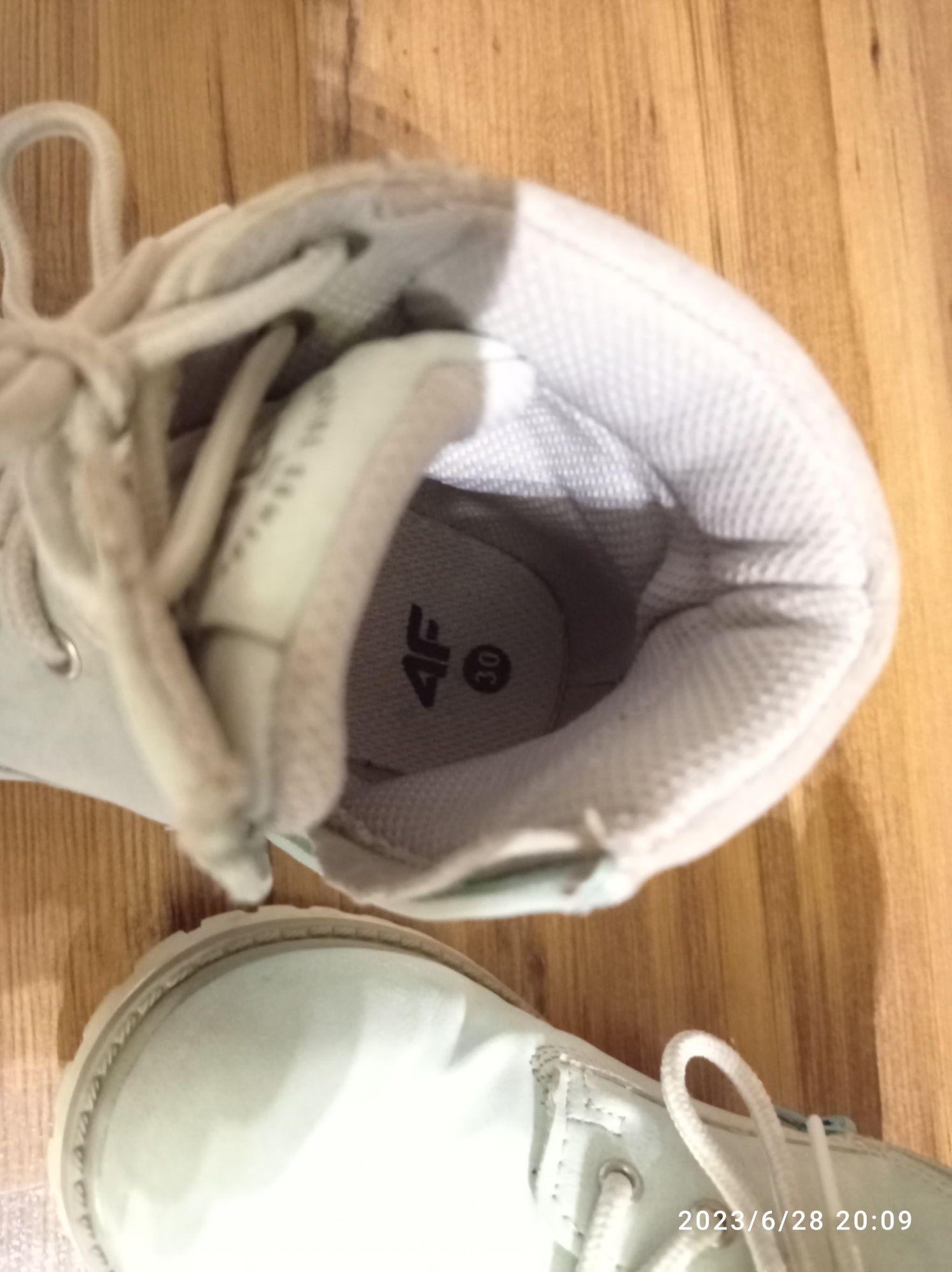 Buty trapery 4F dziewczęce 30