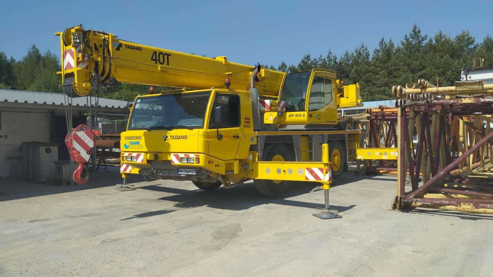 Продам автомобильный кран TADANO ATF40G-2 . Грузоподьемность 40 тонн.