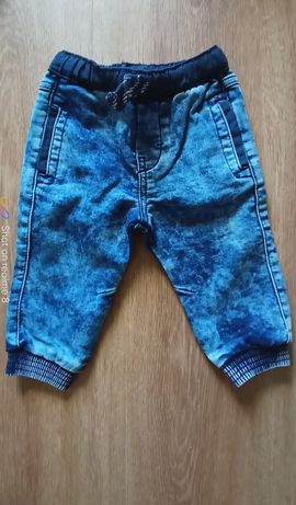 Spodnie jeansowe 6 - 9 miesięcy F& F