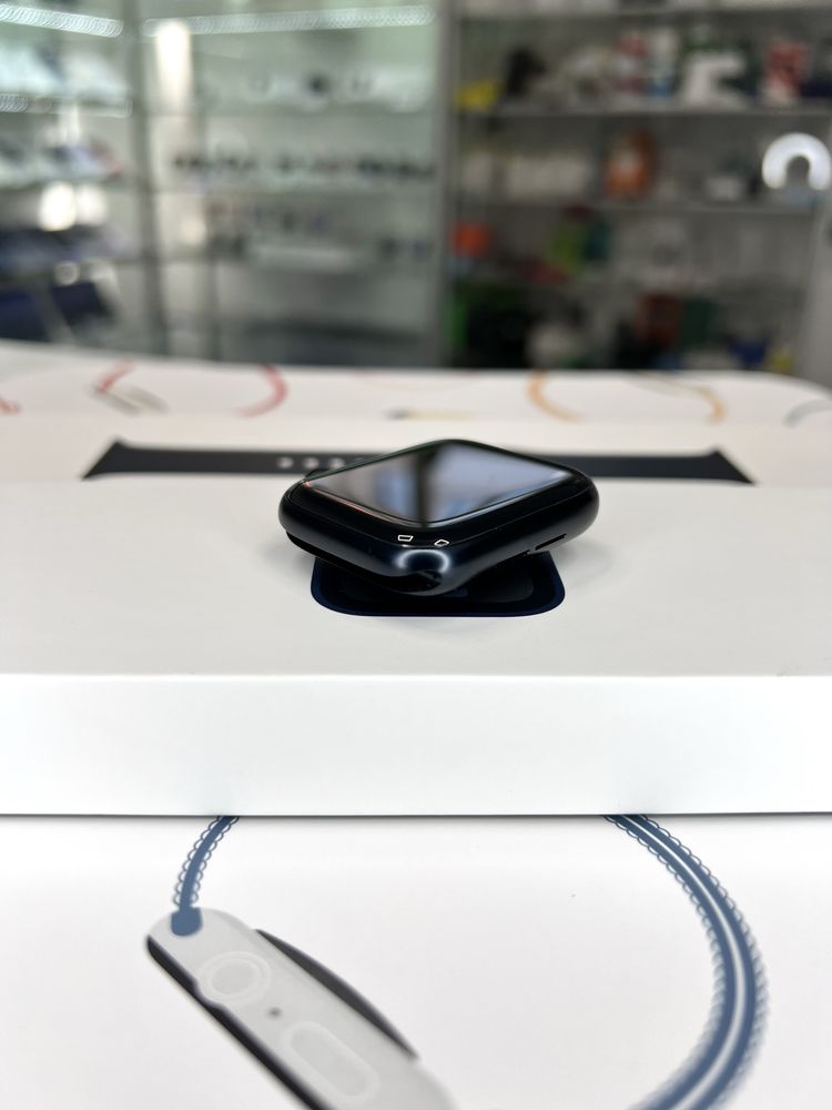 Apple Watch SE 2 44mm Midnight