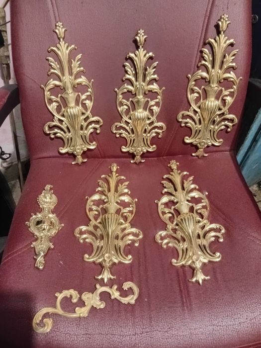 Латунний декори.