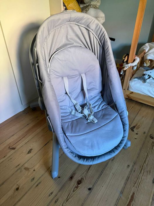 Chicco Babyhug 5 em 1 + Colchão + Tabuleiro de Alimentação + Lençol