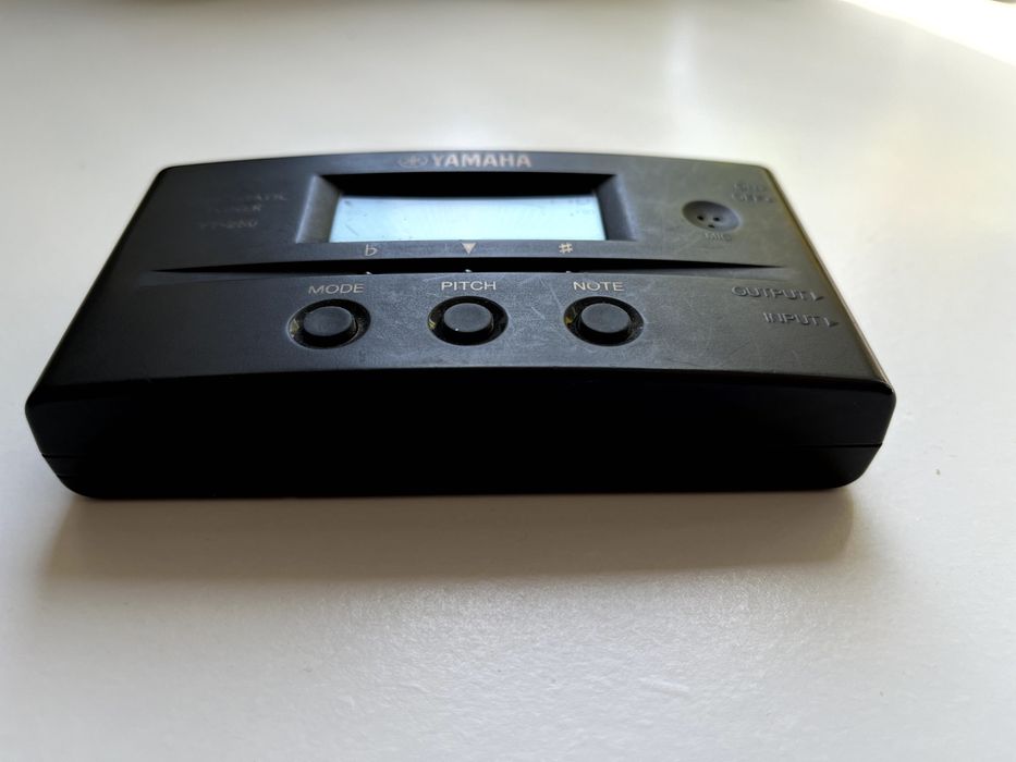 Yamaha YT-250 tuner