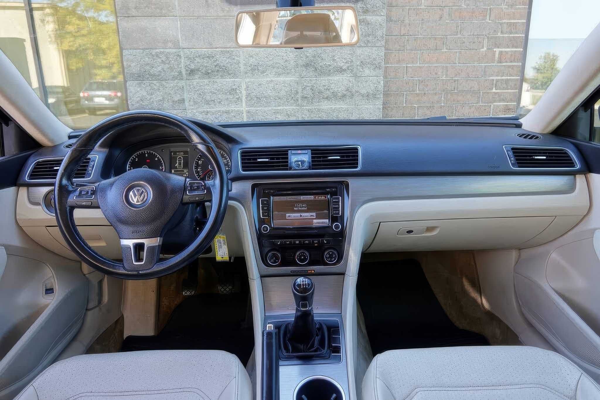 2015 Volkswagen Passat 2.0L TDI SE