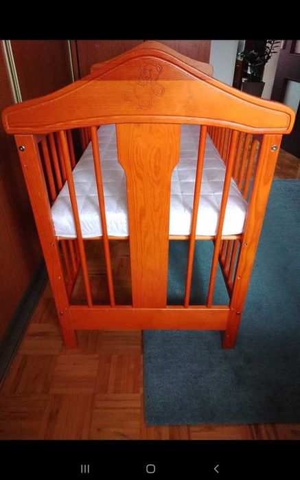 Sprzedam łóżeczko dzieciece