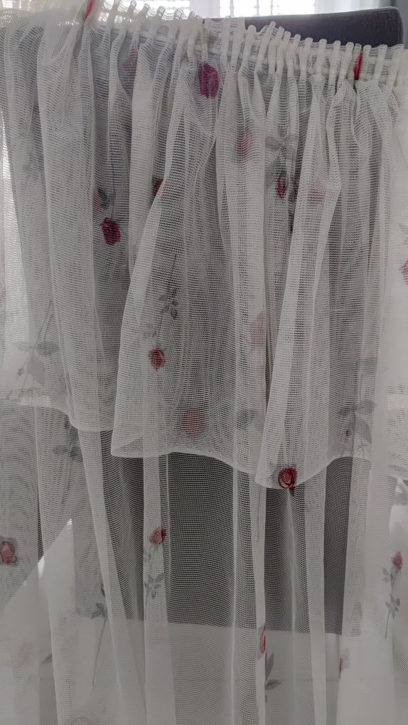 Śliczna duża firana 600cm x 270cm