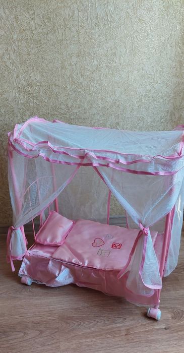 Ліжечко для ляльок