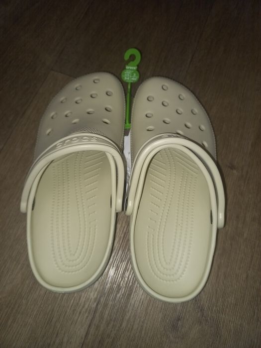 Крокси      Crocs