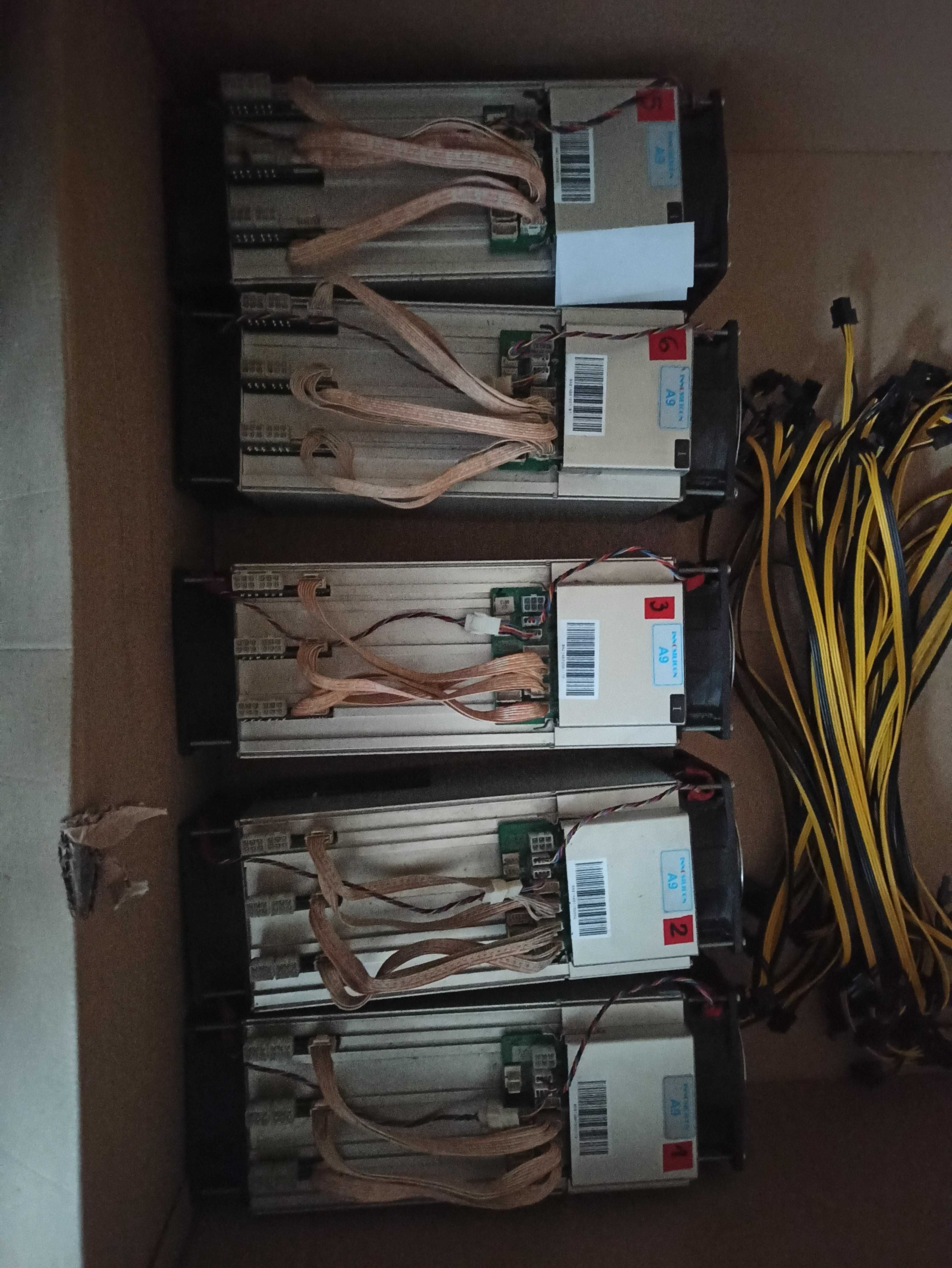 Antminer Z11 135 ksol/s