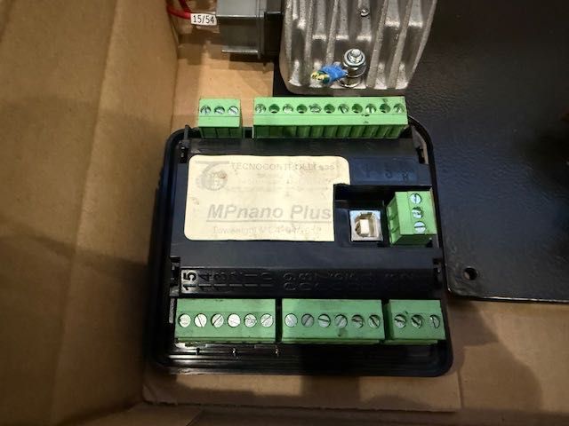 sterownik agregatu oświetleniowego MP NANO