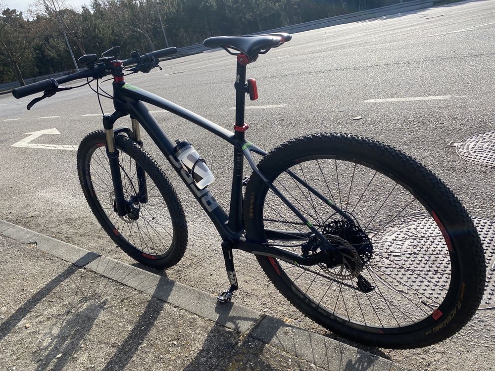 Bicicleta BTT Vertex 790 + Acessorio diversos