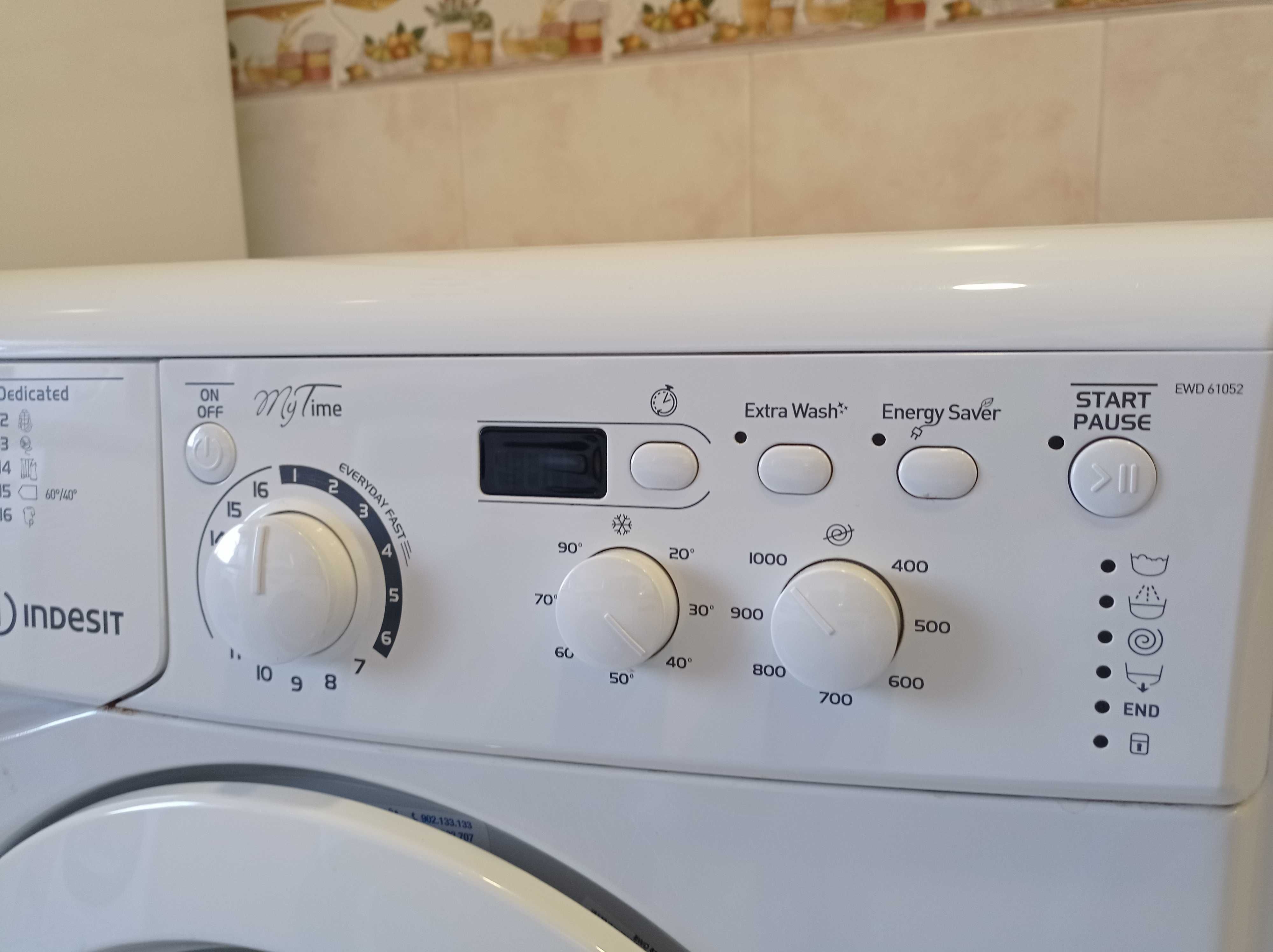 Máquina da Roupa Indesit EWD 61