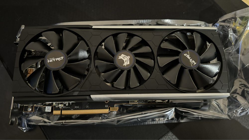 Відеокарта RX5700xt