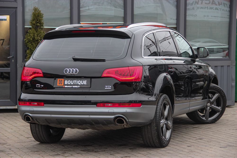 Продам Audi Q7 2013