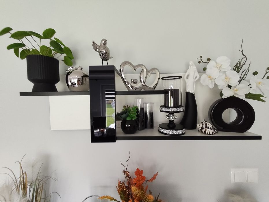 Meble do salonu białe