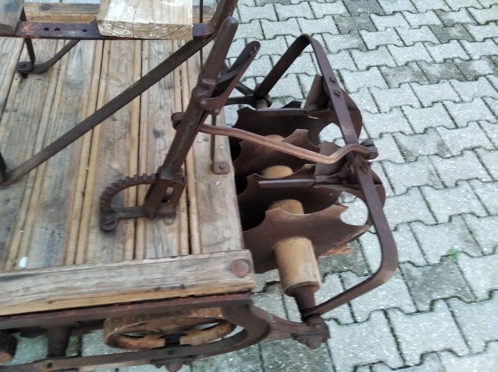 Arado, Charrua, Alisador de Terra, Peça Agrícola Séc.XlX.
