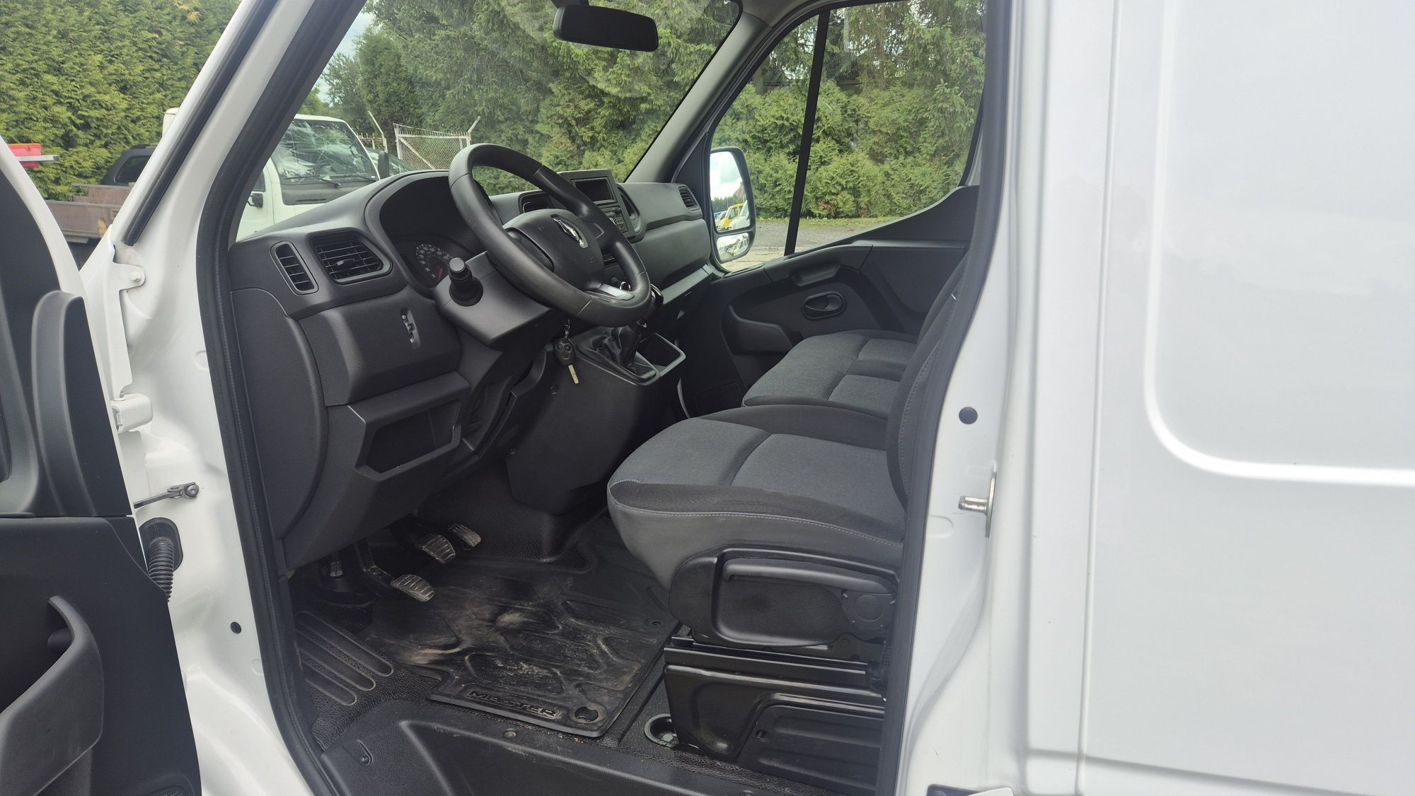 Renault Master IV 4 L3H2 r. 2021
