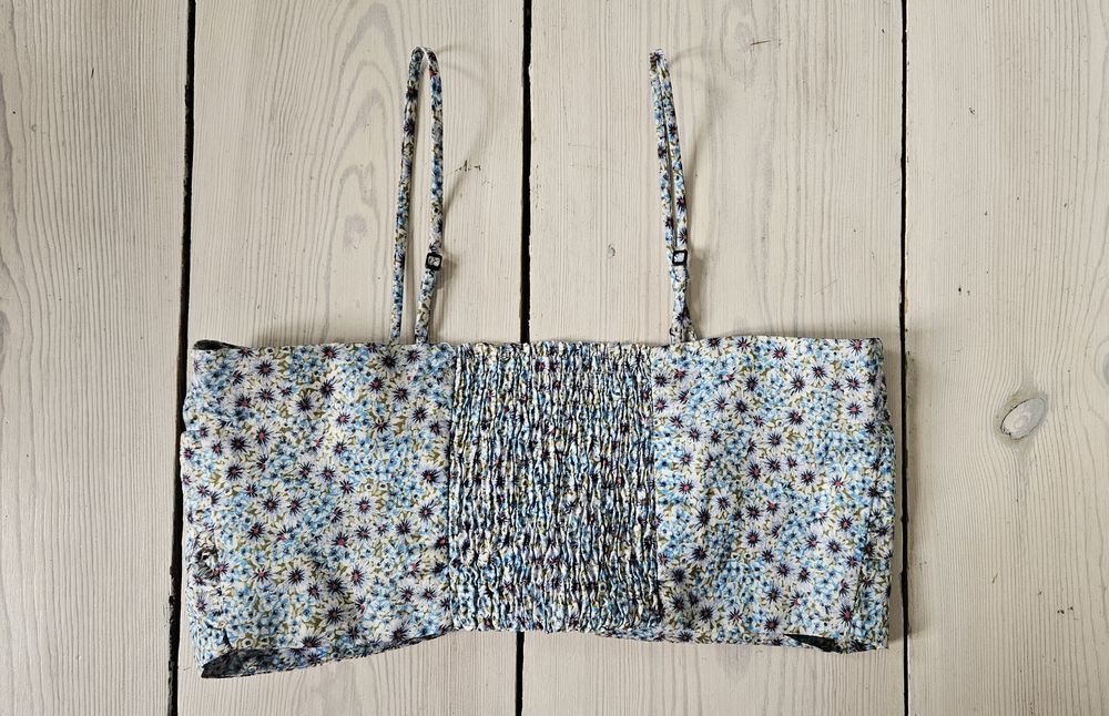 Crop top letni Zara XS 34 36 S kwiaty bluzka na ramiączkach stanik