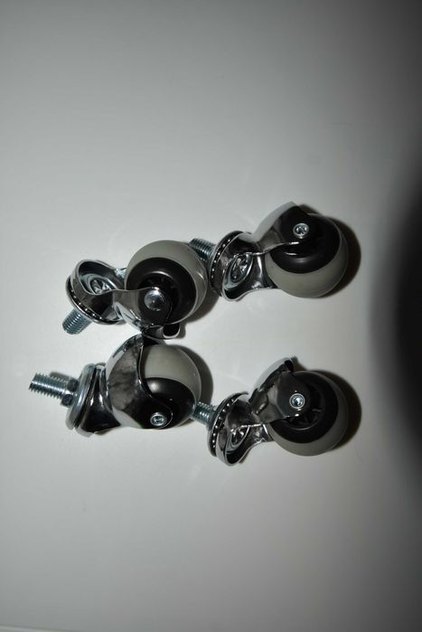 Нові ролики ( колесики) для меблів (4 шт.) – останній комплект