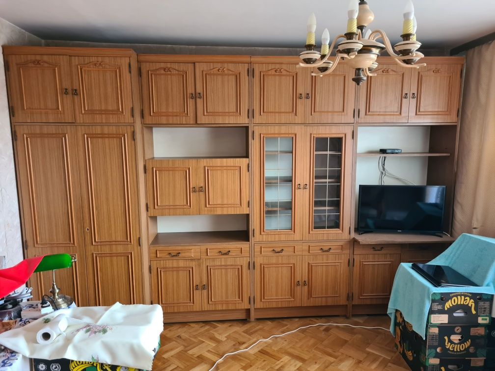Sprzedam segment meble komplet 2.4m x 4m. Stan bardzo dobry.