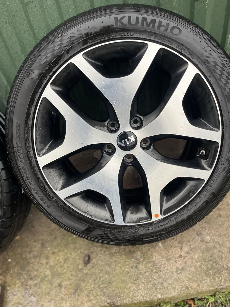 Диски з шинами 245 45   r19 kia