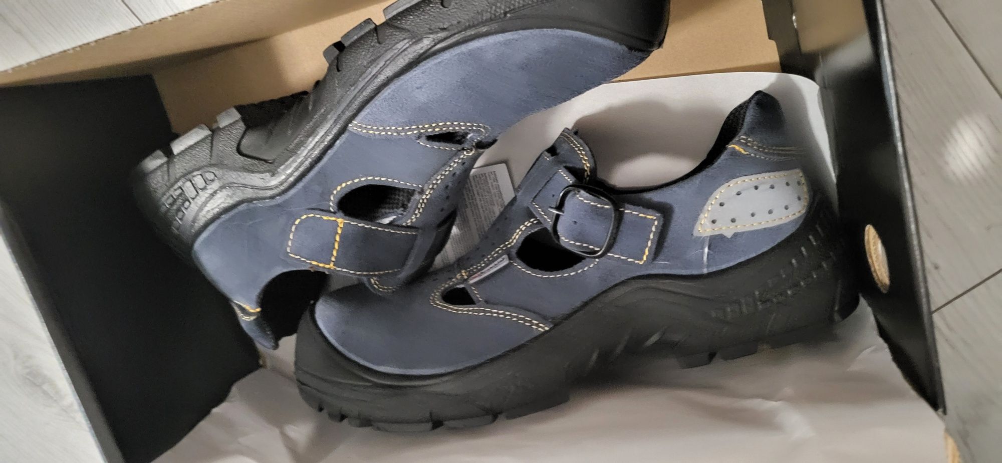 Bezpieczne buty do pracy - NOWE 36, 38, 39