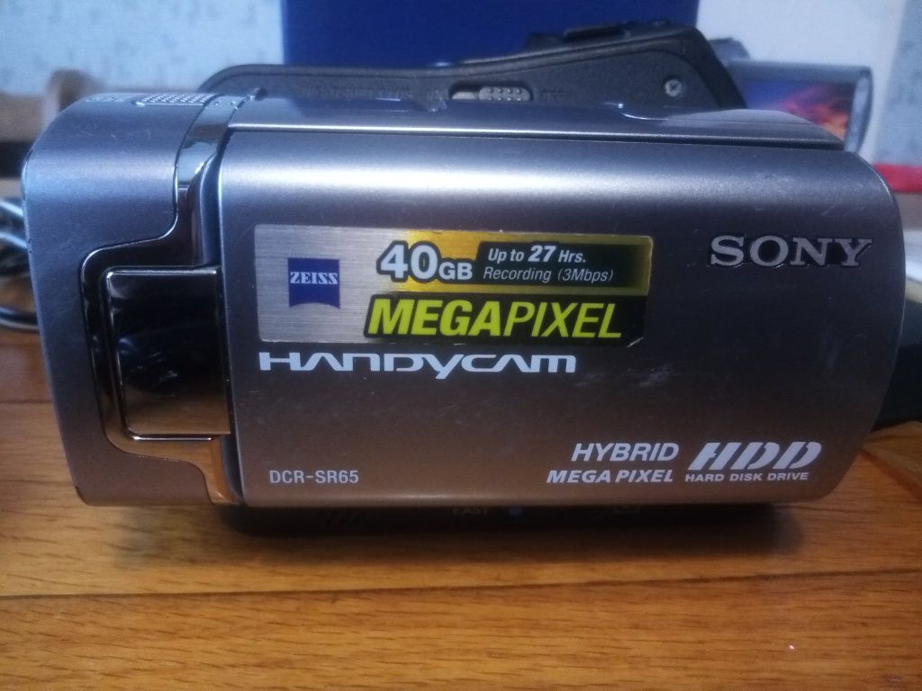 Відеокамера цифрова Sony DCR-SR65E HDD 40Gb Made in Japan