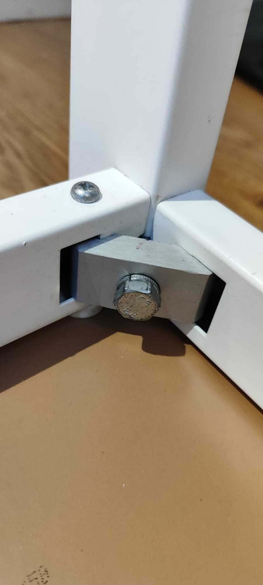 Mesa de refeições Melltorp Ikea 175cm