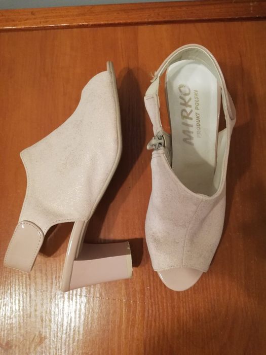 Sandały Buty na obcasie firmy Mirko