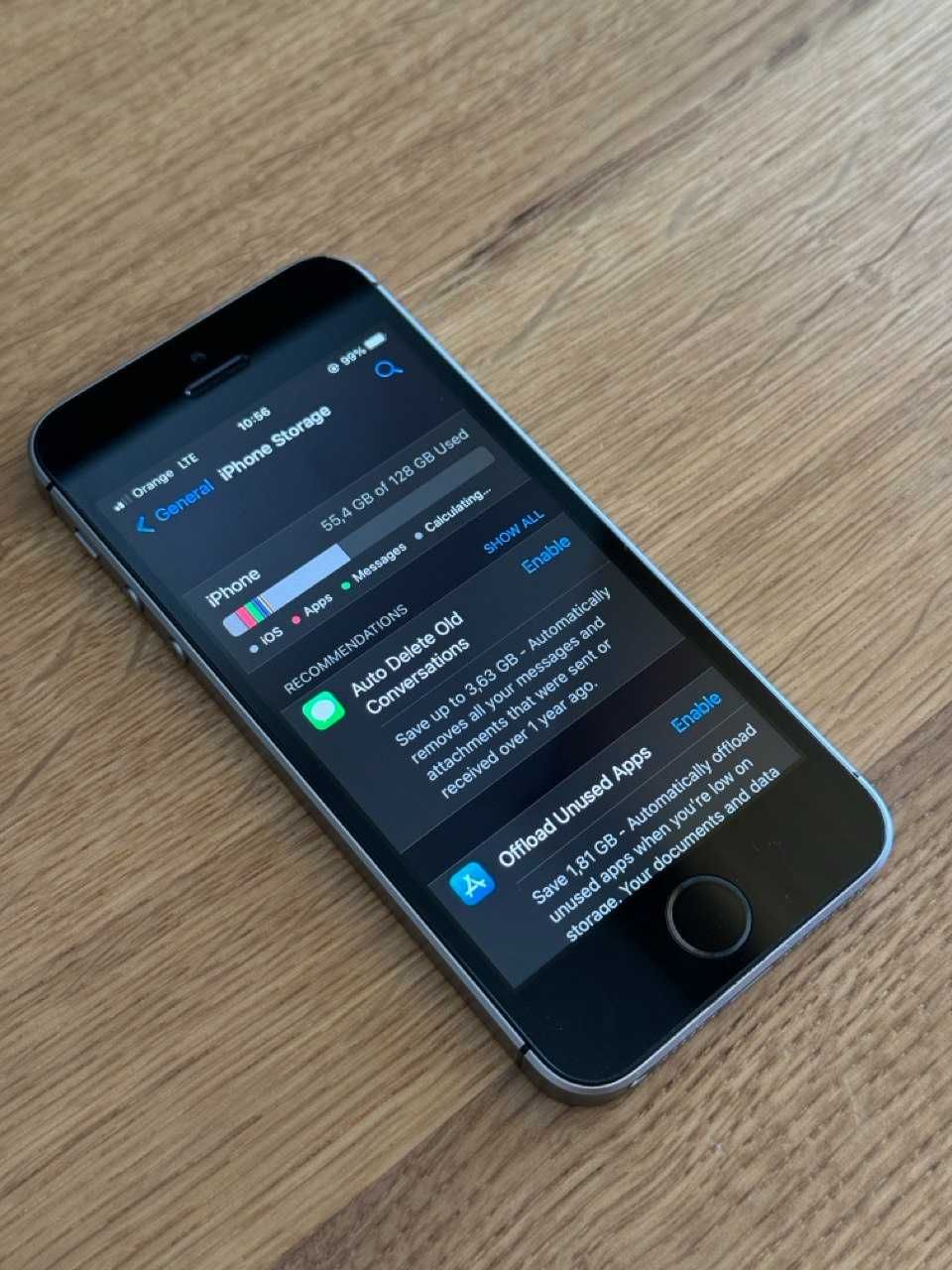 Iphone SE, 128GB, stan kolekcjonerski, 93% baterii, 1 generacja
