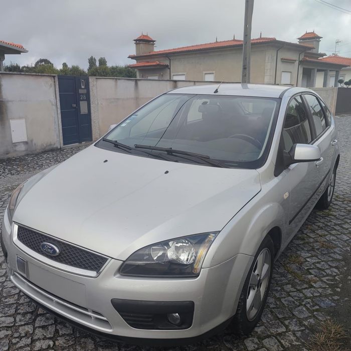 Ford focus.. poucos km