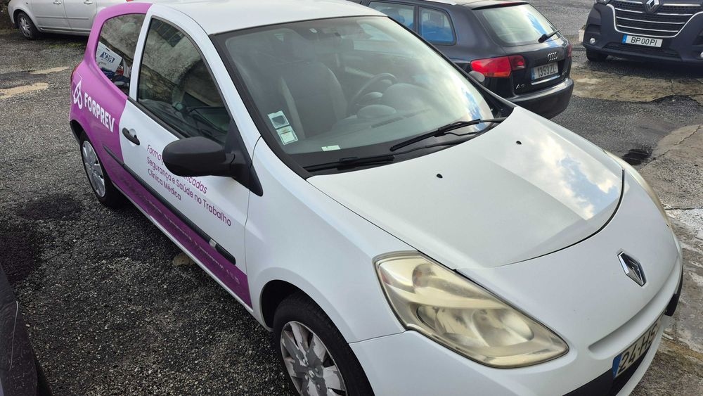 Renault clio dci 1.5 em bom estado