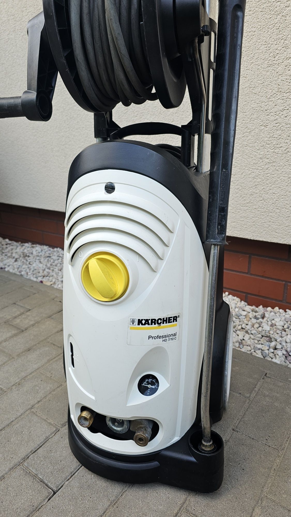 Myjka ciśnieniowa  Karcher HD 7/10 CXF do przemysłu spożywczego.